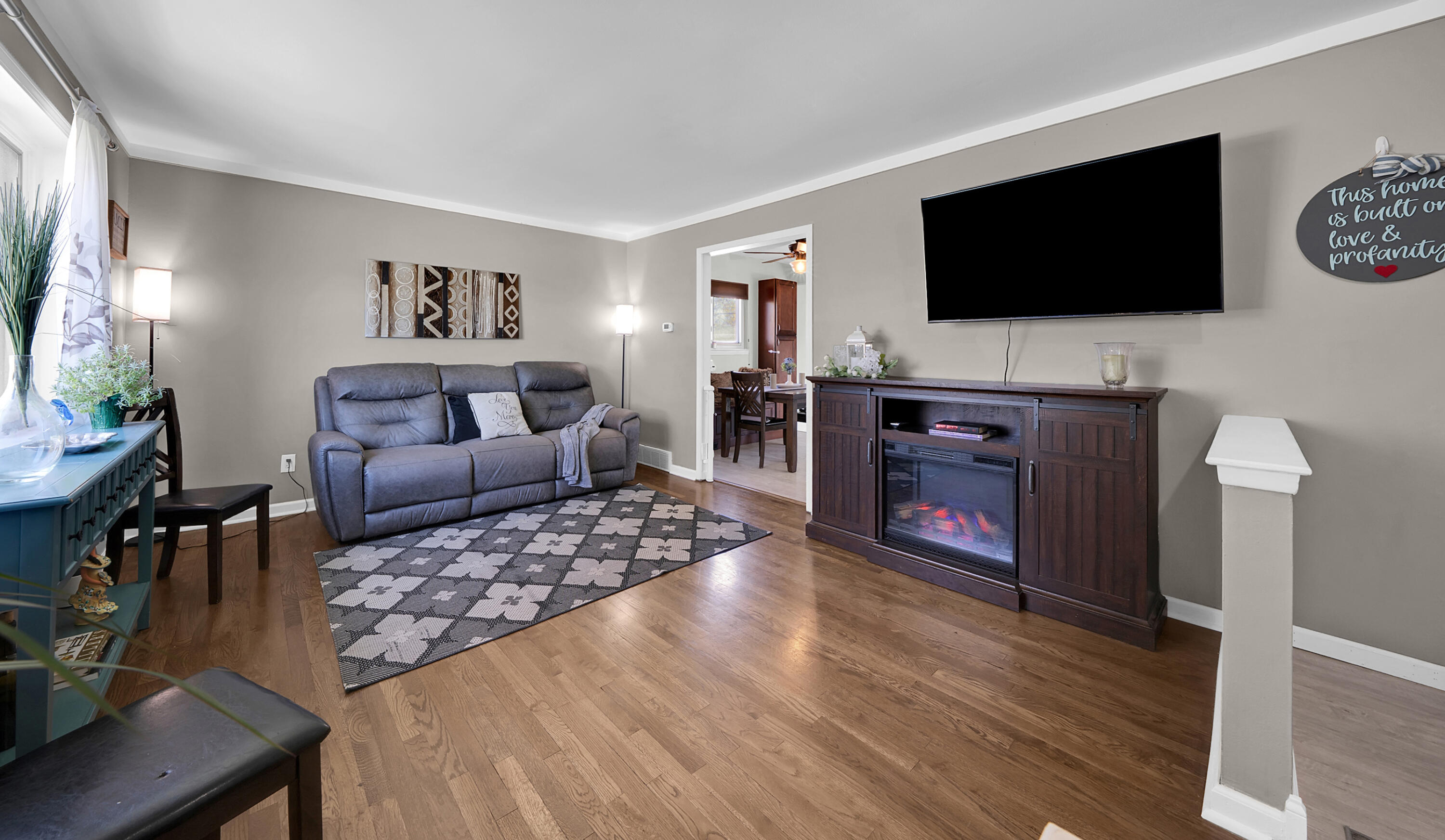 38202 Tottenham Road Sterling Heights, MI 48312 - Photo 5 of 42 38202 Tottenham Rd Sterling Hts (3)