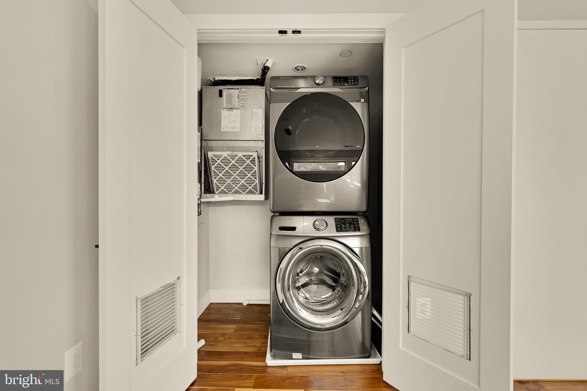 1337 K Street Southeast, Unit PH3 Washington, DC 20003 - Photo 16 of 29