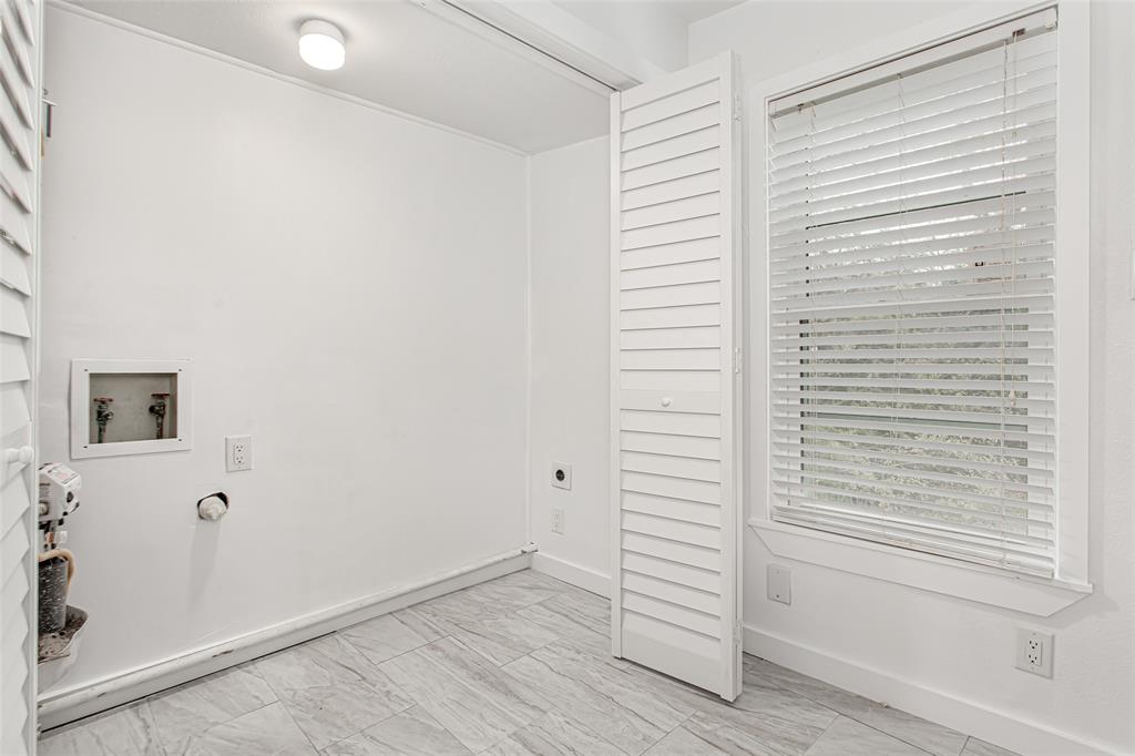3311 Tooms Street Dallas, TX 75227 - Photo 22 of 38 a view of a room with wooden floor