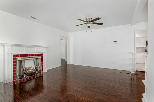 $1,825 | 3311 Tooms Street, Dallas, TX 75227