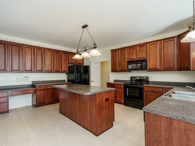 10657 Cardington Lane Raleigh, NC 27614 - Photo 10 of 27 Kitchen