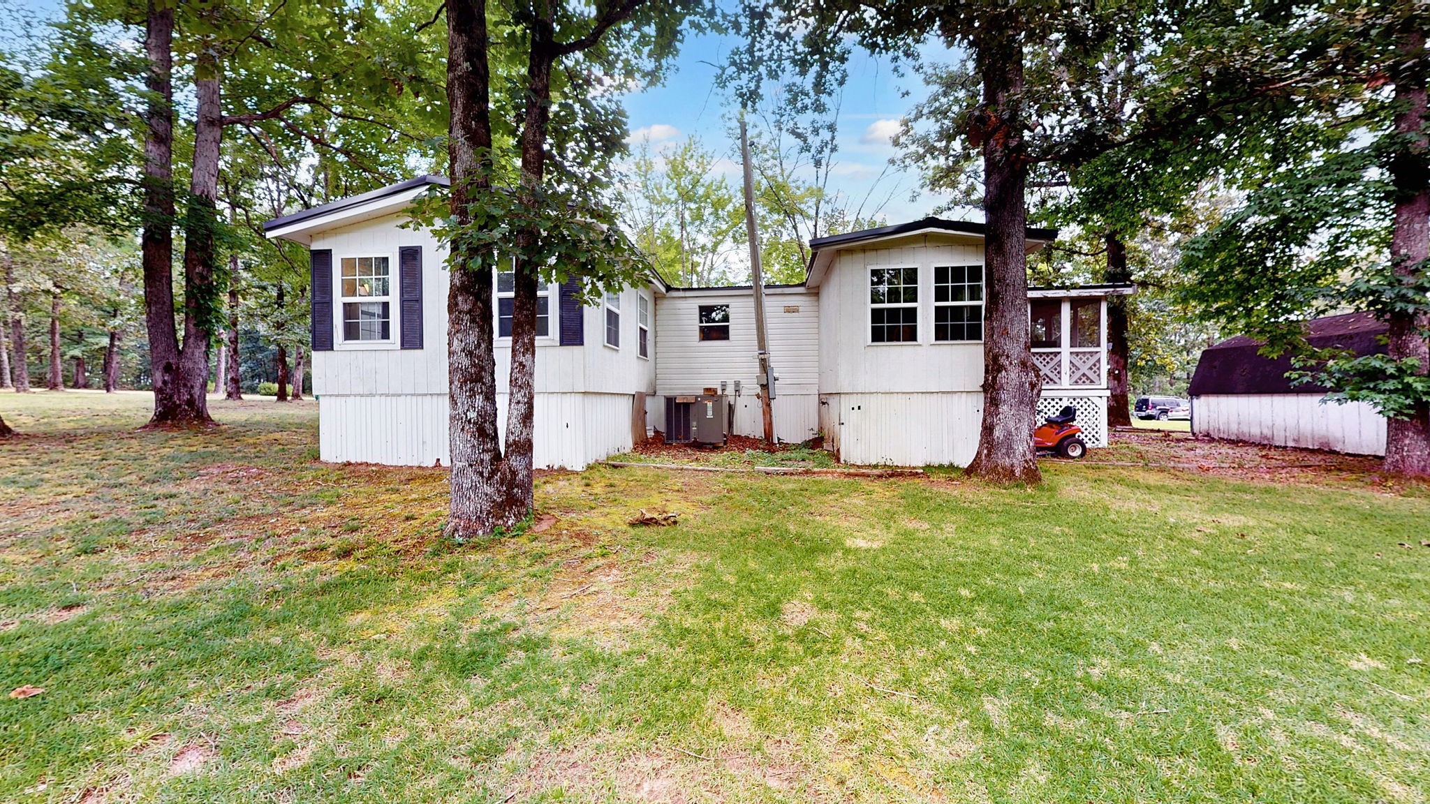 146 Royal Oak Road Hohenwald, TN 38462 - Photo 28 of 36 Gallery Image 28