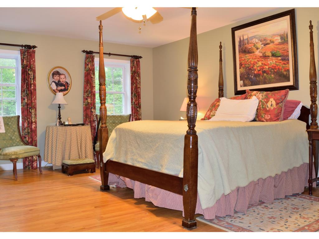 731 Jericho Road Richmond, VT 05477 - Photo 11 of 21