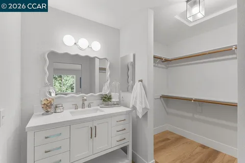 $685,000 | 204 Norris Canyon Place, Unit D, San Ramon, CA 94582