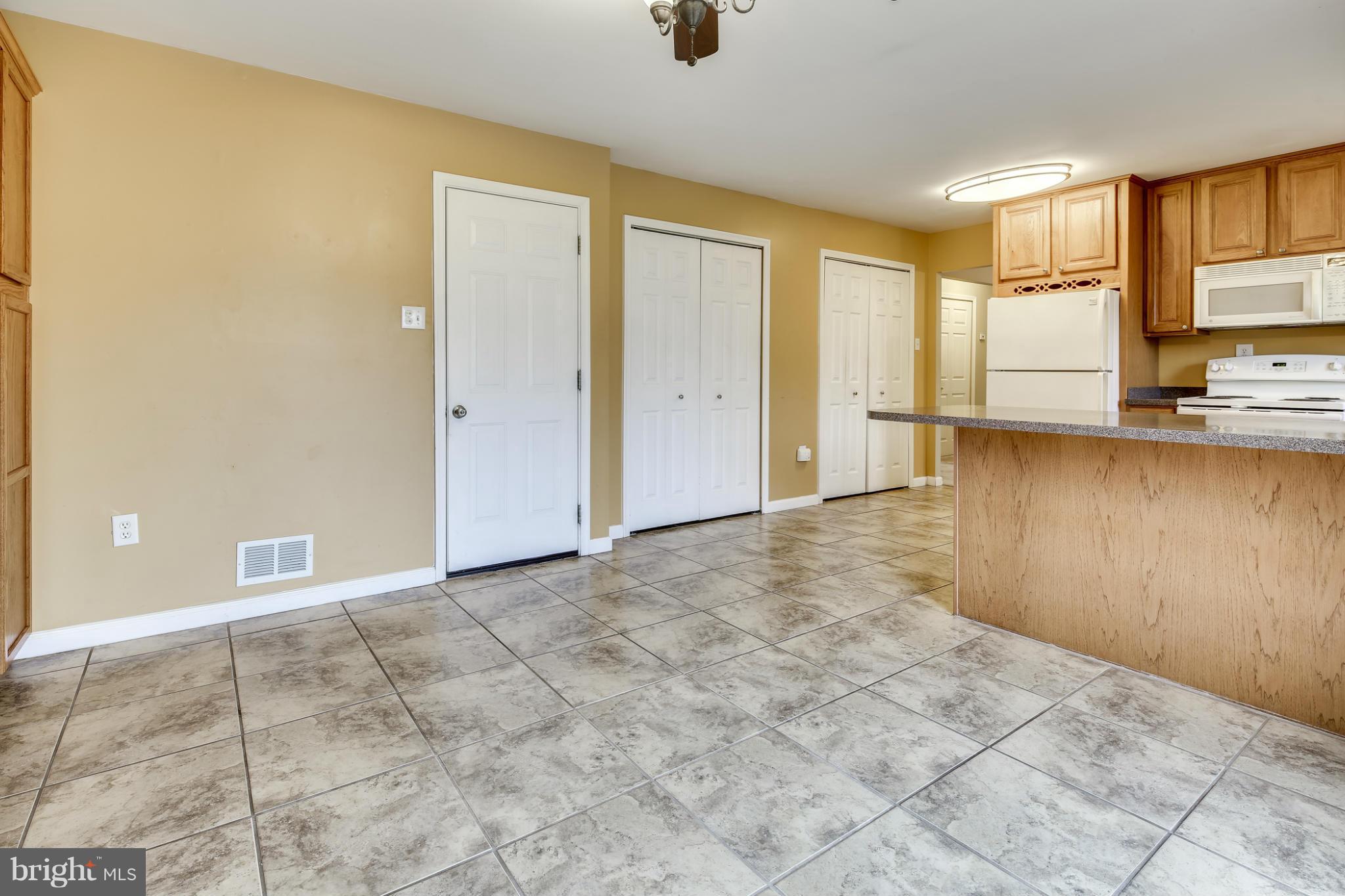 7939 Stone Hearth Road Severn, MD 21144 - Photo 15 of 30 Kitchen