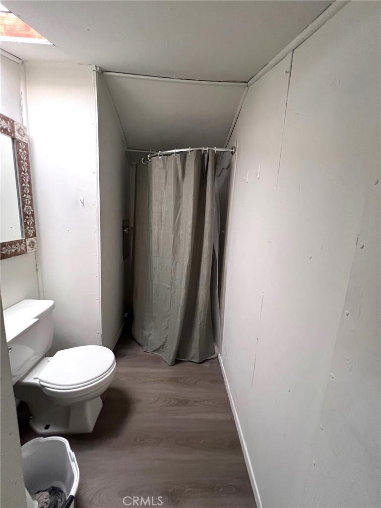 8607 Dunlap Crossing Road Pico Rivera, CA 90660 - Photo 6 of 8 Bathroom