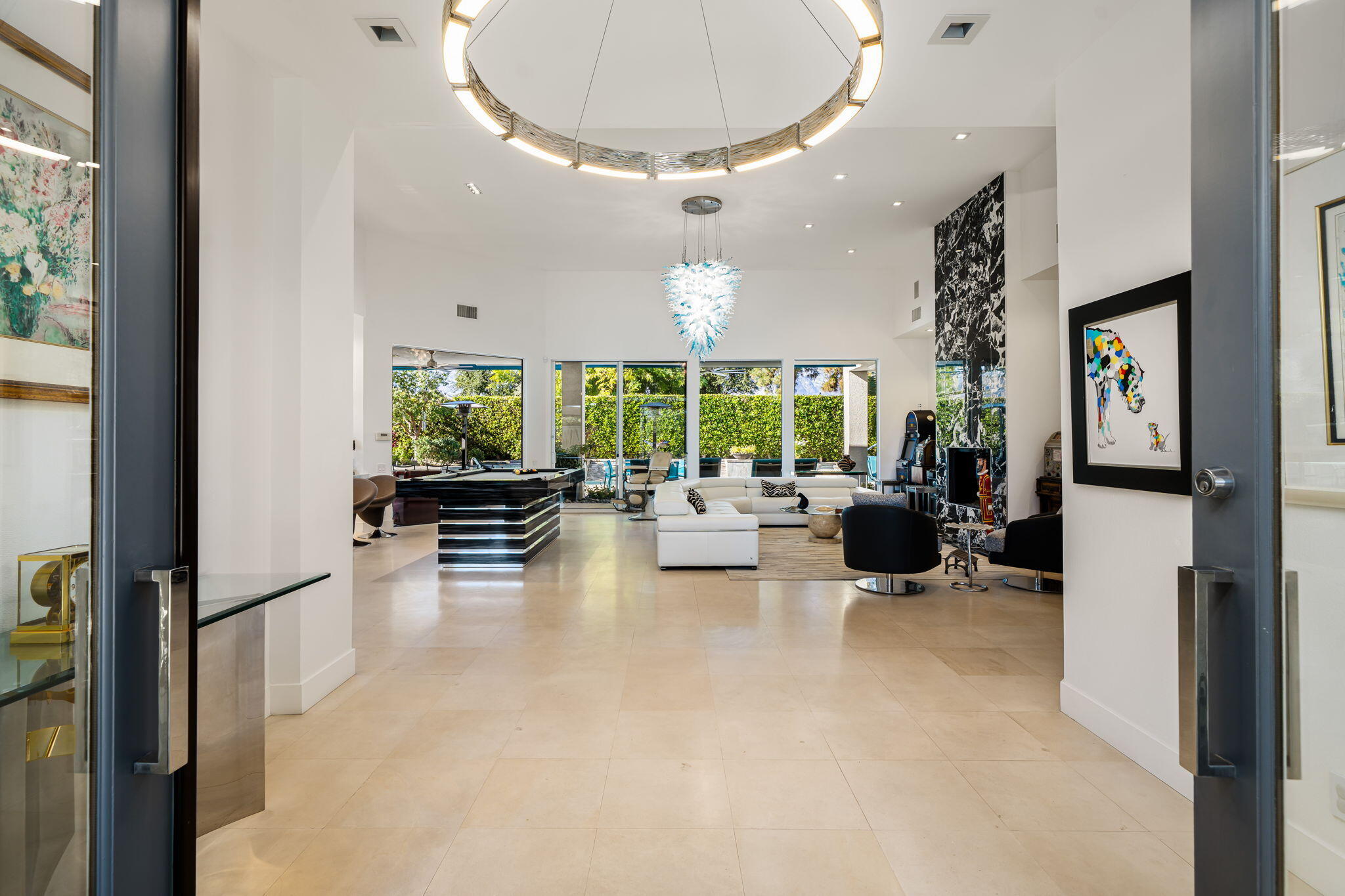 105 Waterford Circle Rancho Mirage, CA 92270 - Photo 16 of 76 Welcome In