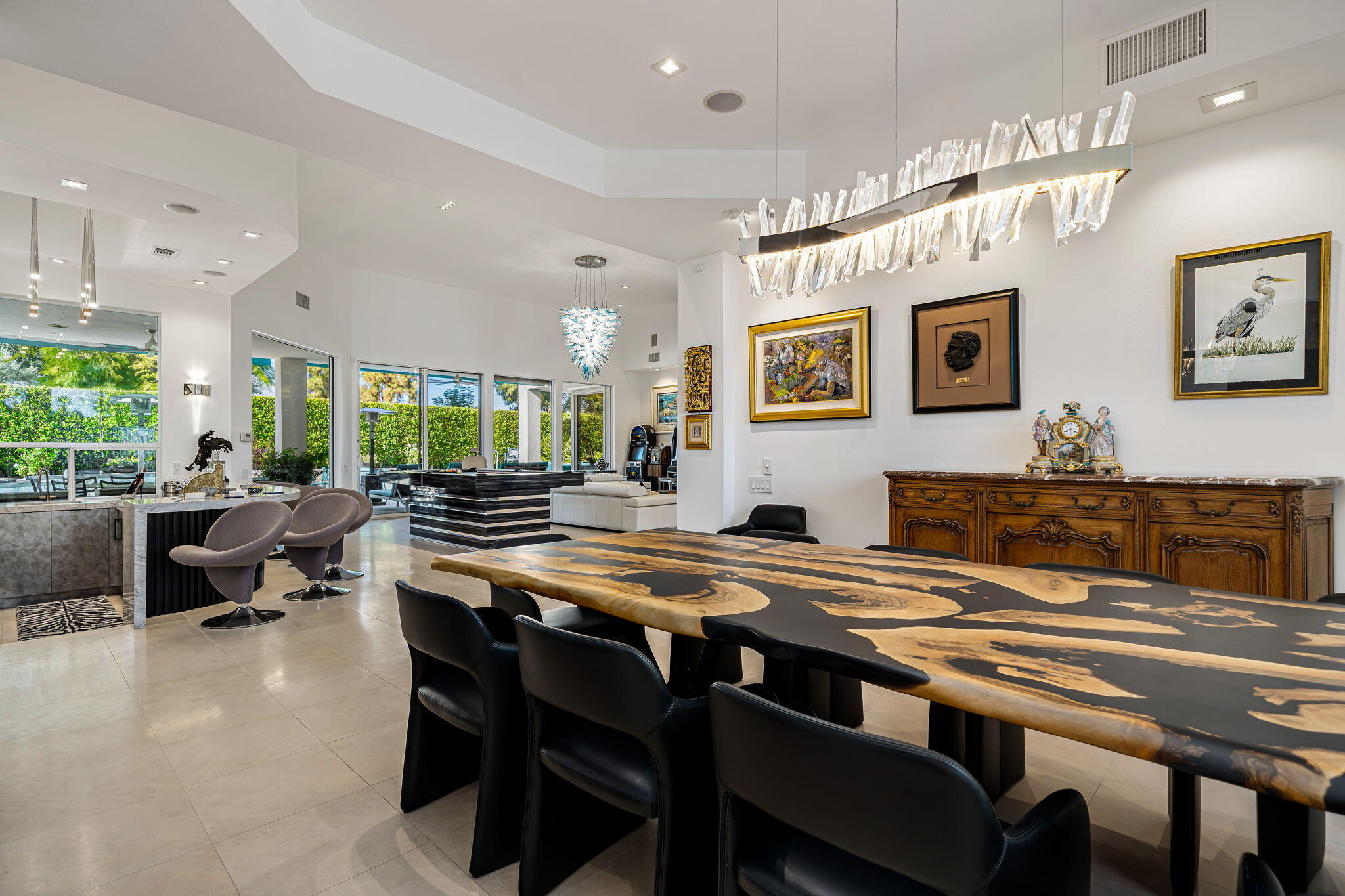 105 Waterford Circle Rancho Mirage, CA 92270 - Photo 32 of 76 Dining Room