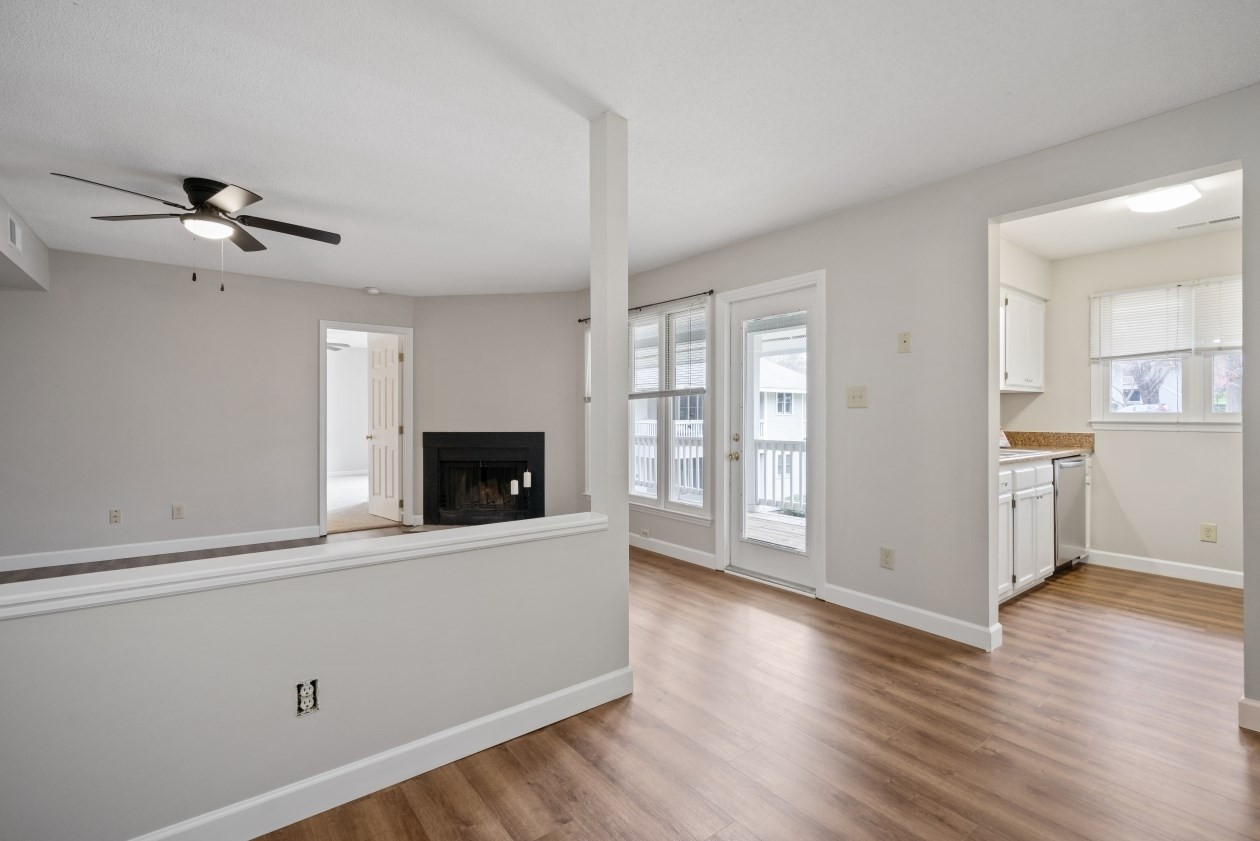 2800 Edridge Court, Unit 202 Raleigh, NC 27607 - Photo 4 of 23 Photo 4