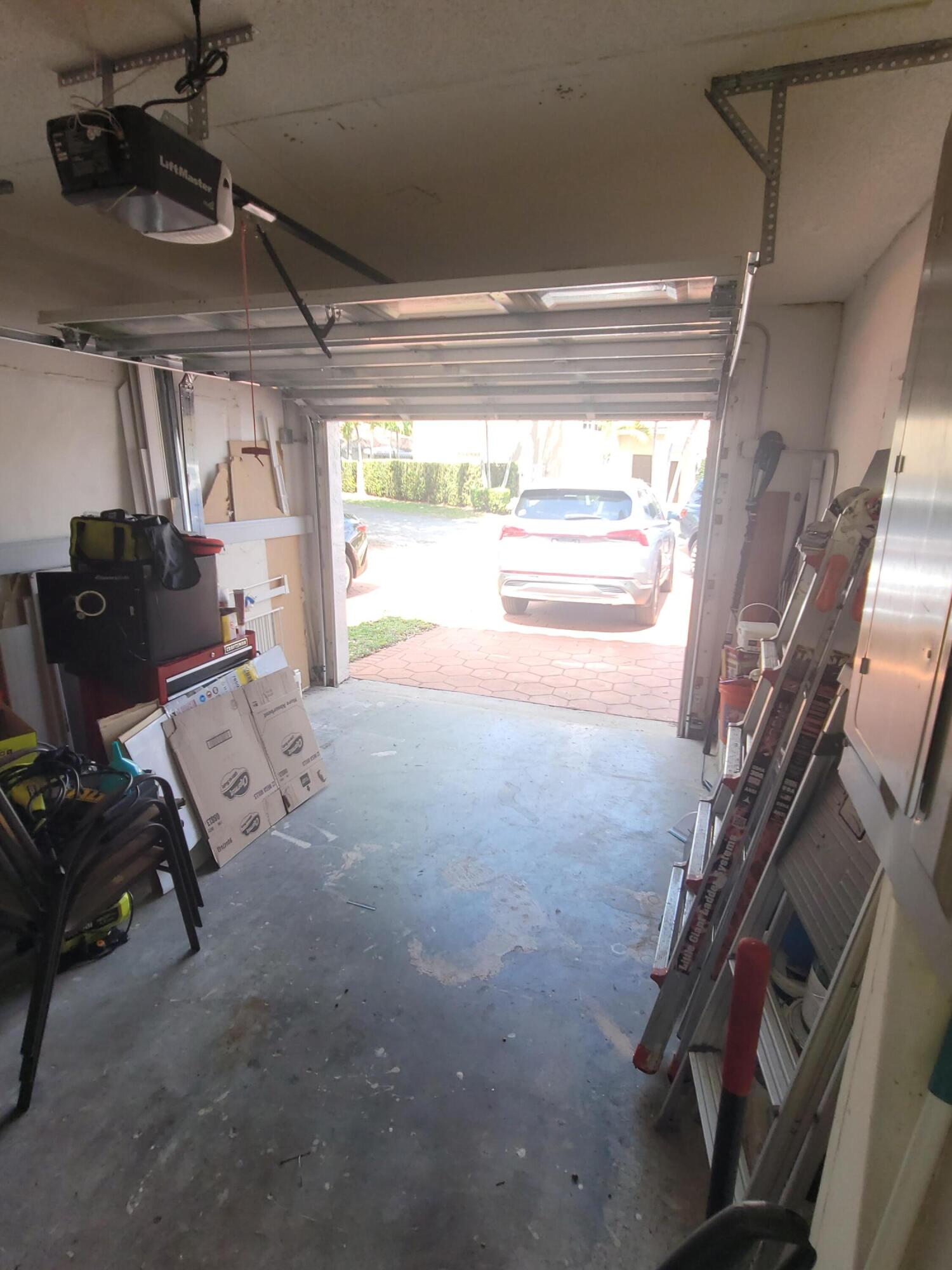 8448 Northwest 196th Terrace Hialeah, FL 33015 - Photo 28 of 67 20260325_123126