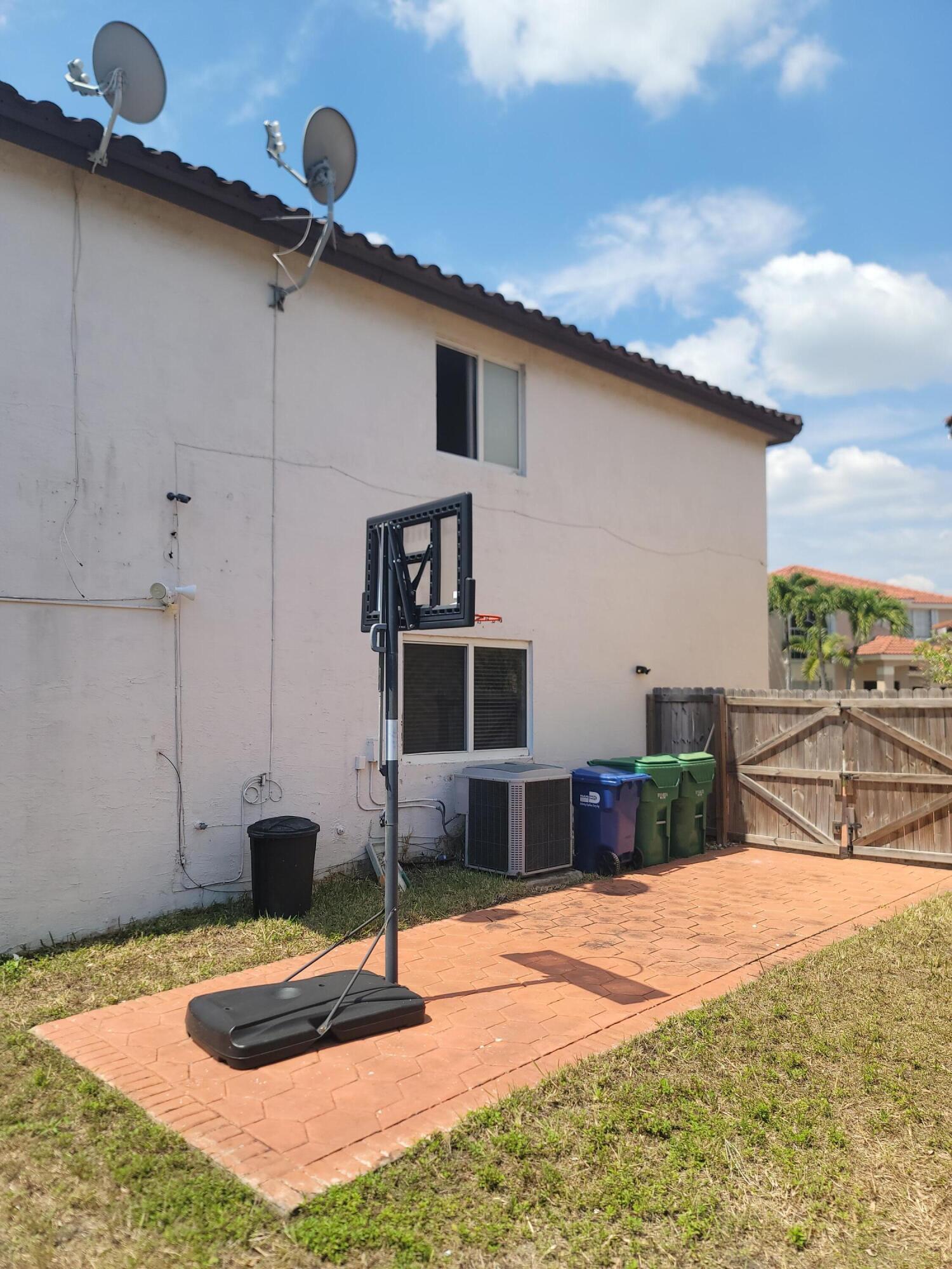 8448 Northwest 196th Terrace Hialeah, FL 33015 - Photo 58 of 67 20260325_125800