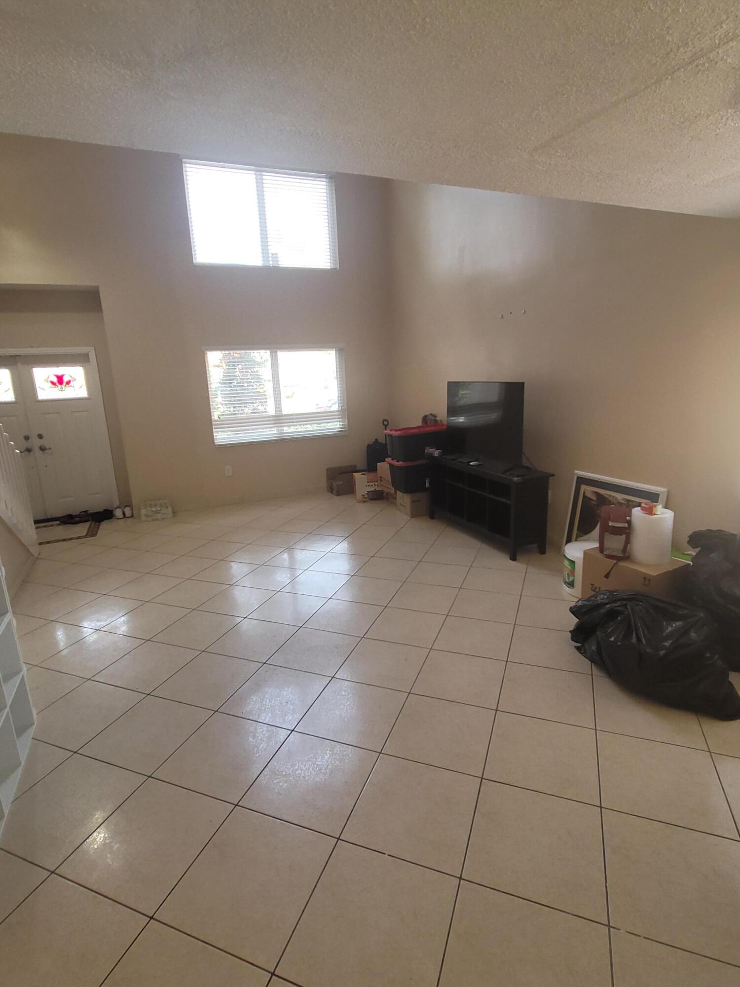 8448 Northwest 196th Terrace Hialeah, FL 33015 - Photo 7 of 67 20260325_122821
