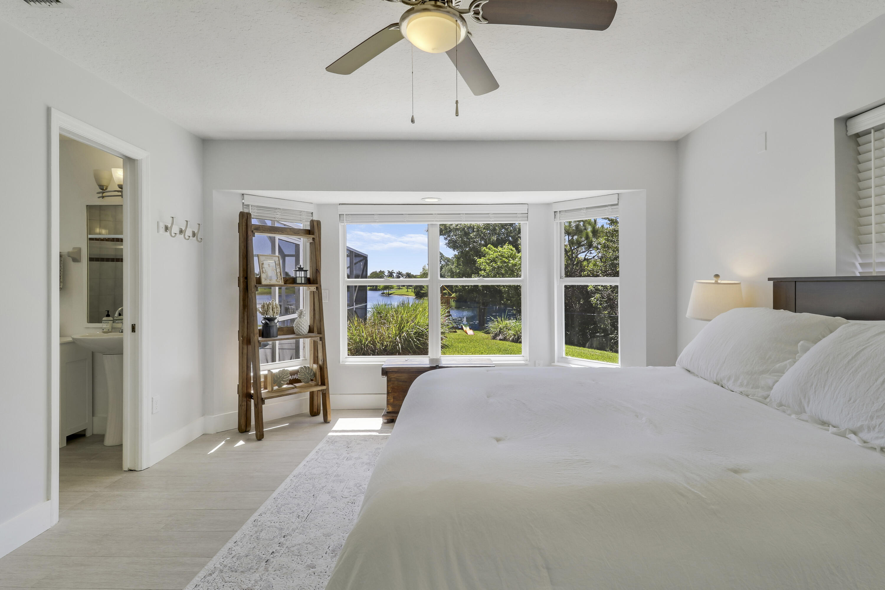 550 Southeast Ashley Oaks Way Stuart, FL 34997 - Photo 34 of 62 Guest Bedroom