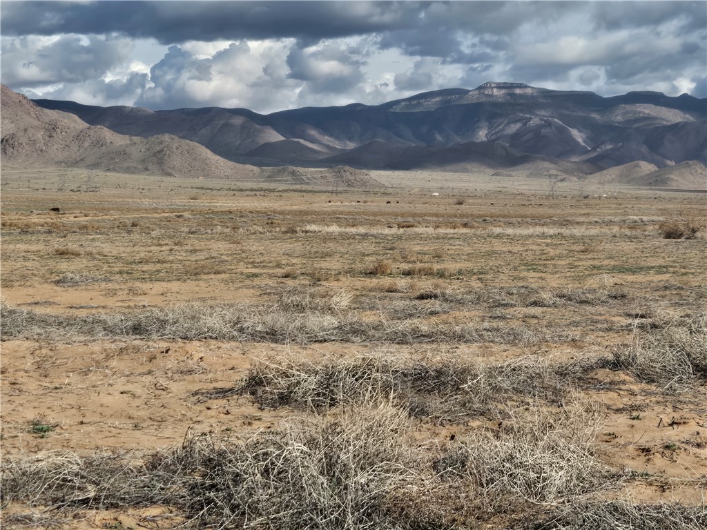 -antares Rd Antares Road Kingman, AZ 86401 - Photo 2 of 16 Mountain view with rural landscape