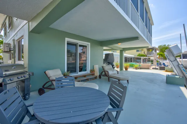 $1,499,000 | 233 Anne Bonny Drive, Key Largo, FL 33037