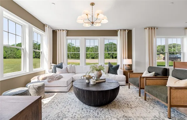 $775,090 | 141 East Pt Drive, Unit 406, Rumford, RI 02916