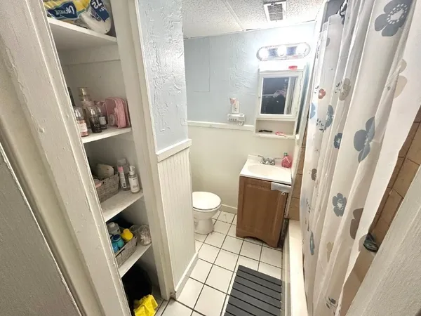 $1,800 | 31 Elmwood Street, Unit 2, Revere, MA 02151