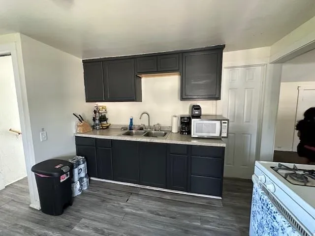 $189,900 | 914 North Van Buren Street, Green Bay, WI 54302