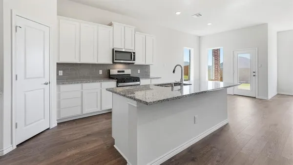 $384,490 | 4185 Waldron Trail, Forney, TX 75126