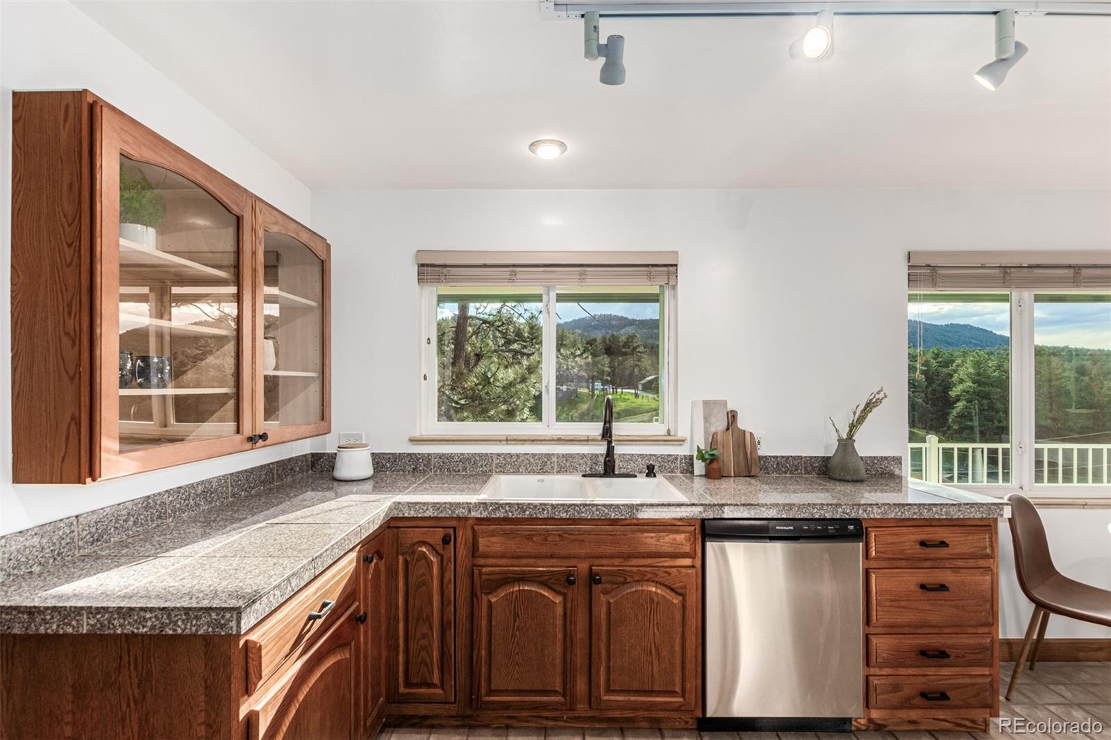 8856 Jennings Road Morrison, CO 80465 - Photo 11 of 50 Gallery Image 11