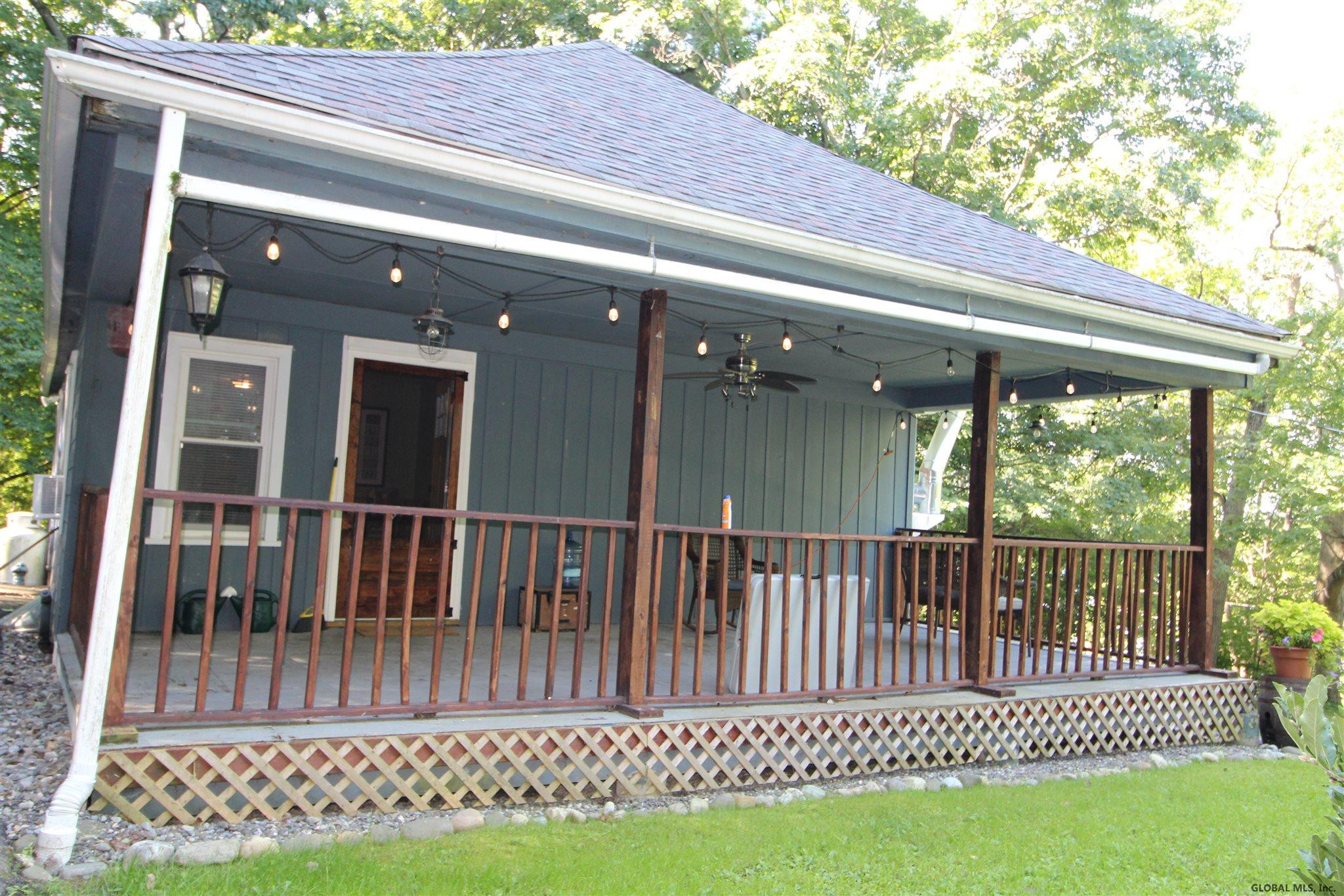 1254 River Road Troy, NY 12182 - Photo 7 of 44 Photo 7
