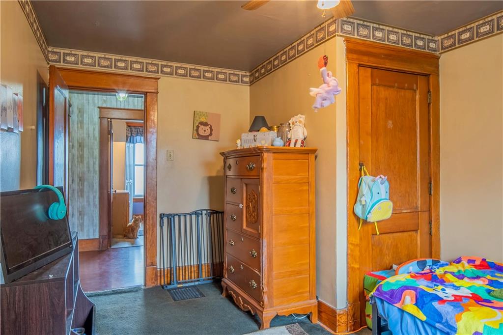 210 Wallula Avenue Butler, PA 16001 - Photo 23 of 33 a bedroom with a bed and a window in it
