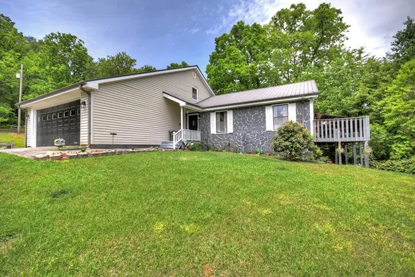 $374,999 | 1359 Salem Road, Mineral Bluff, GA 30559