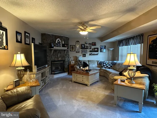 $510,000 | 4 Sylvan Court, Clementon, NJ 08021