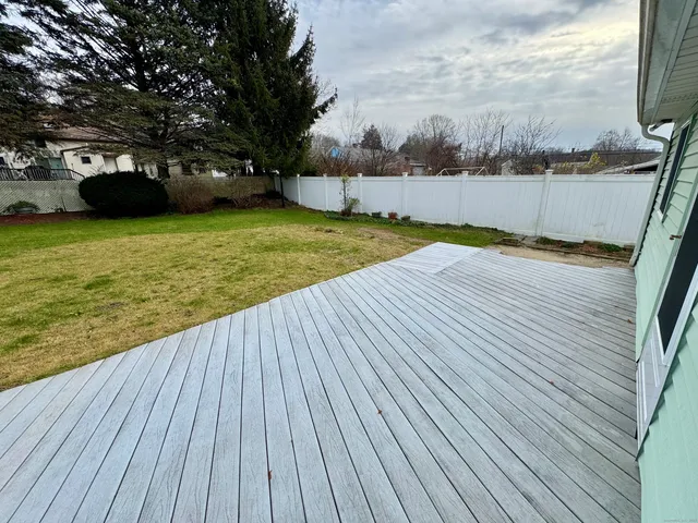 $1,300 | 30 North Chestnut Street, Wauregan, CT 06387