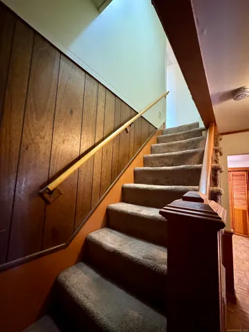 $1,300 | 30 North Chestnut Street, Wauregan, CT 06387