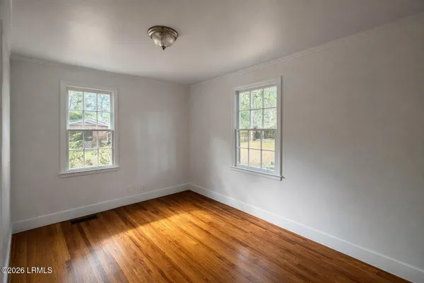 $1,900 | 120 Elliott Street, Beaufort, SC 29902