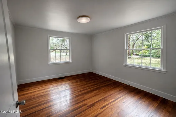 $1,900 | 120 Elliott Street, Beaufort, SC 29902