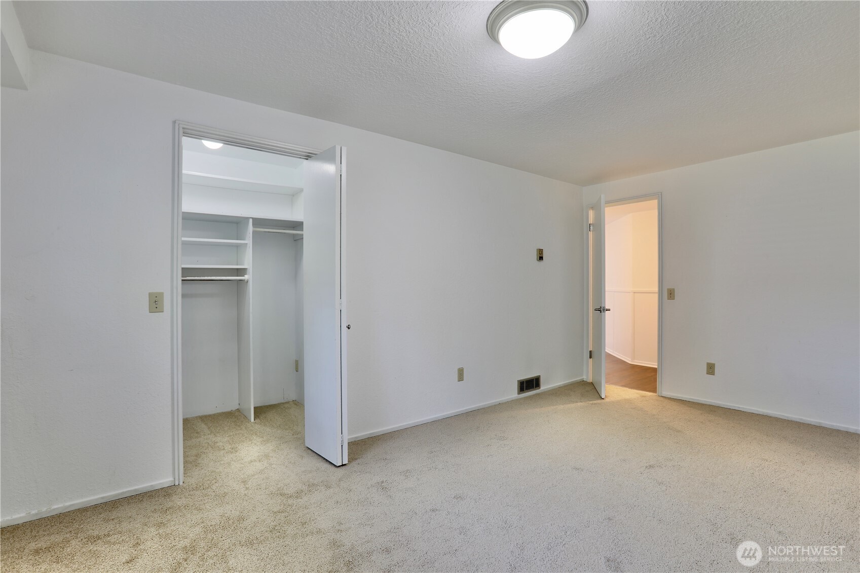 5911 150th Place Southwest Edmonds, WA 98026 - Photo 32 of 40