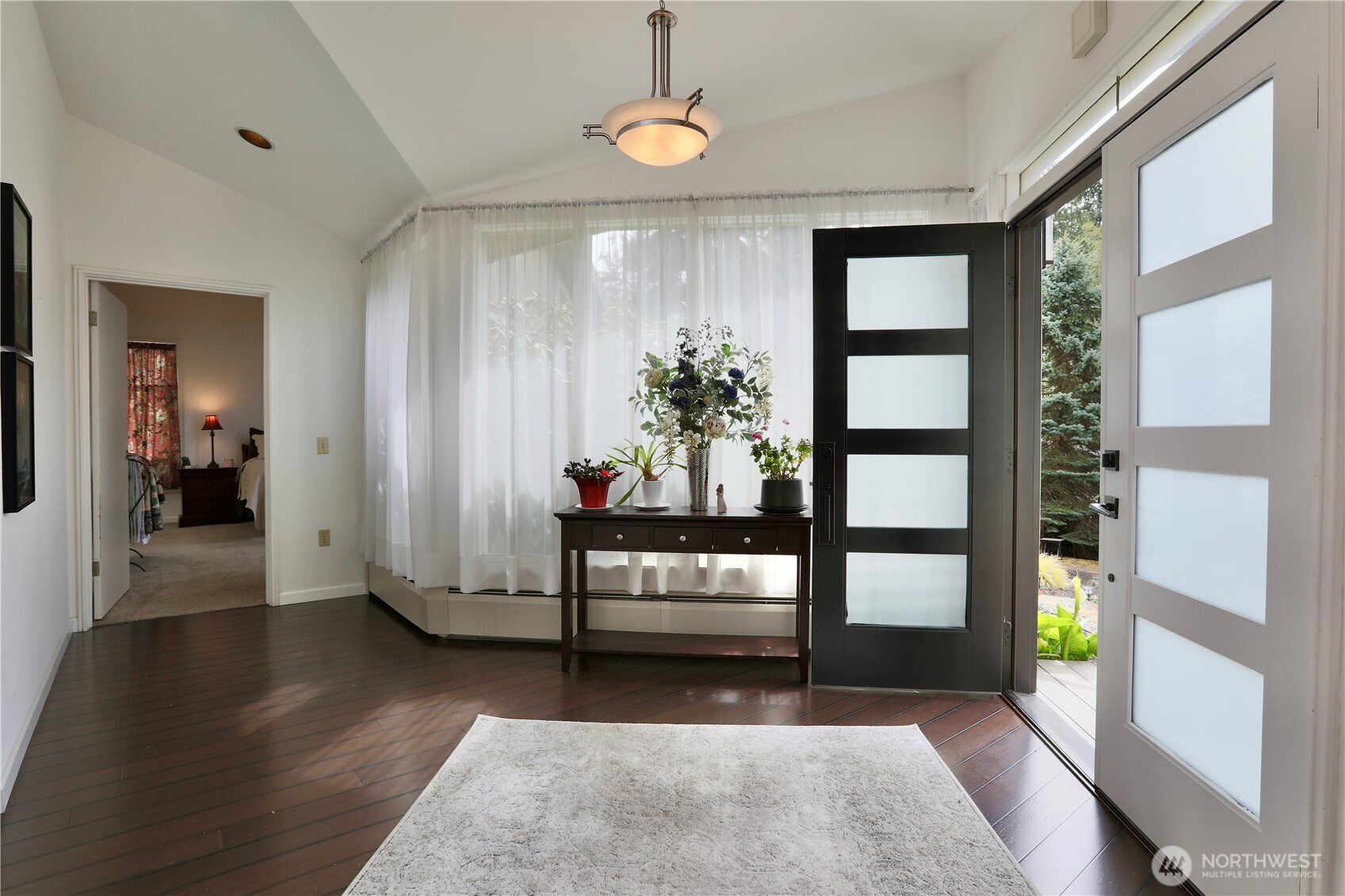 5911 150th Place Southwest Edmonds, WA 98026 - Photo 5 of 40
