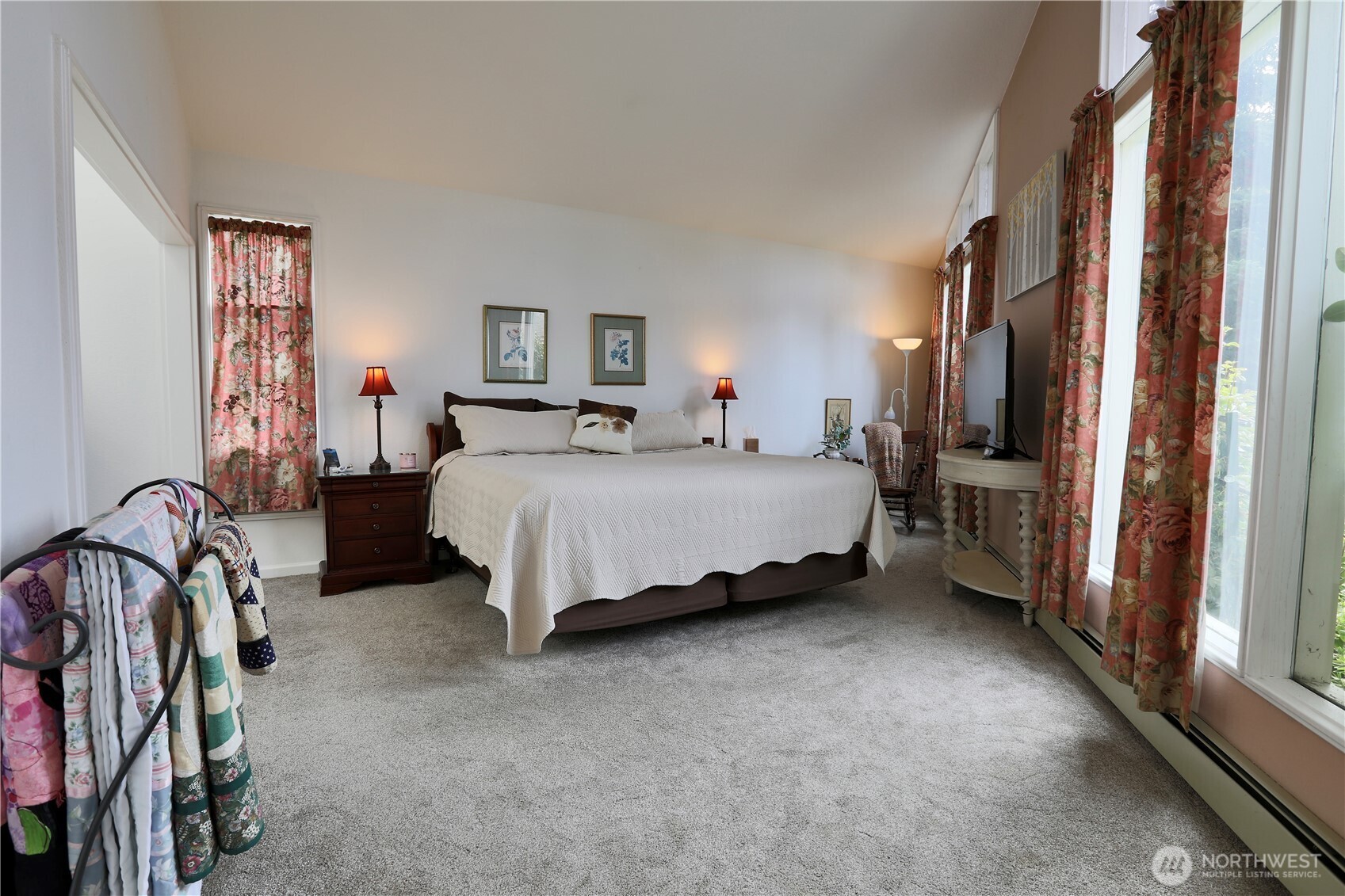 5911 150th Place Southwest Edmonds, WA 98026 - Photo 6 of 40