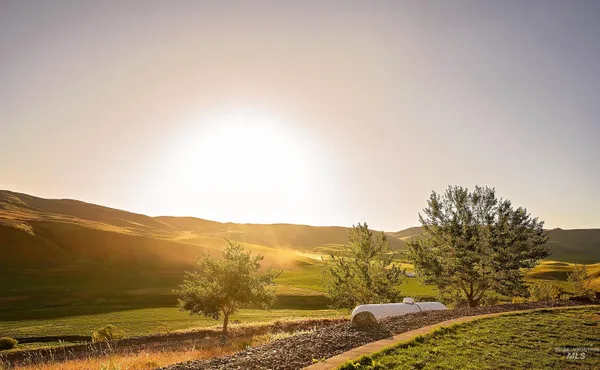 $799,900 | 1190 Devils Elbow Road, Weiser, ID 83672