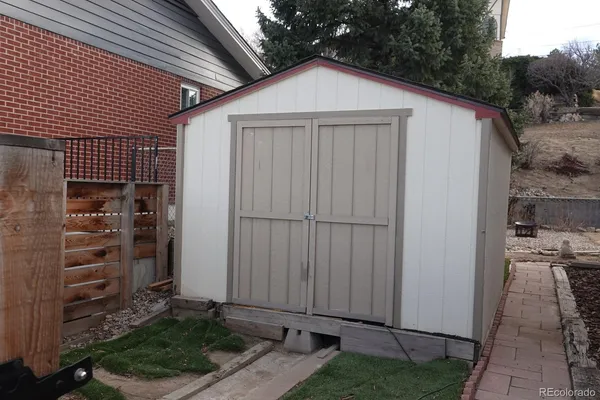 $669,000 | 5790 West 51st Avenue, Denver, CO 80212