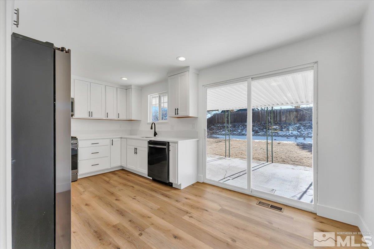 11018 Bornite Court Reno, NV 89506 - Photo 11 of 24 Photo 11