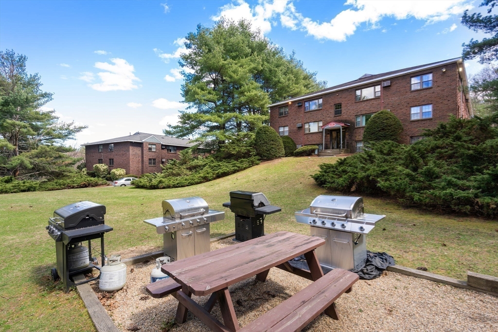52 Swanson Court, Unit 12B Boxborough, MA 01719 - Photo 15 of 18