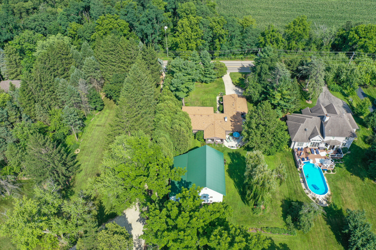 986 Indian Hills Road Fontana, WI 53125 - Photo 53 of 59 Aerial View