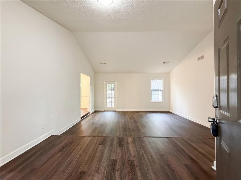 1430 Stoneleigh Hill Road Lithonia, GA 30058 - Photo 14 of 23