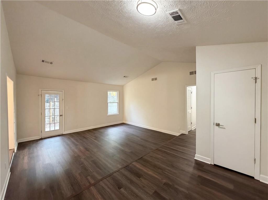 1430 Stoneleigh Hill Road Lithonia, GA 30058 - Photo 15 of 23