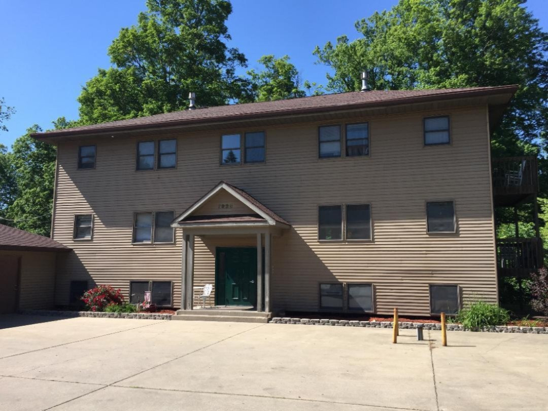 7935 Forest Beach Road Watervliet, MI 49098 - Photo 12 of 14 FBeach Side
