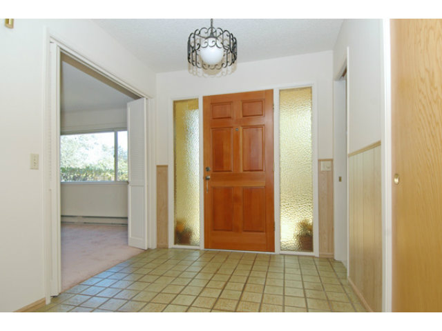 815 Larkin Valley Road Watsonville, CA 95076 - Photo 11 of 13 Gallery Image 11