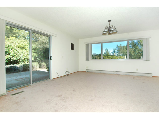 815 Larkin Valley Road Watsonville, CA 95076 - Photo 7 of 13 Gallery Image 7