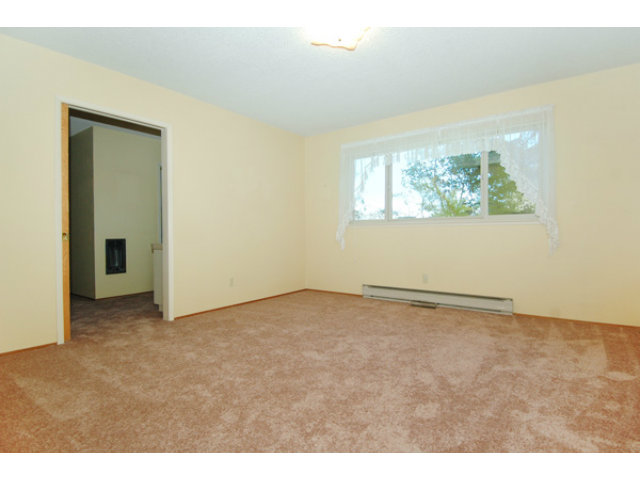 815 Larkin Valley Road Watsonville, CA 95076 - Photo 10 of 13 Gallery Image 10