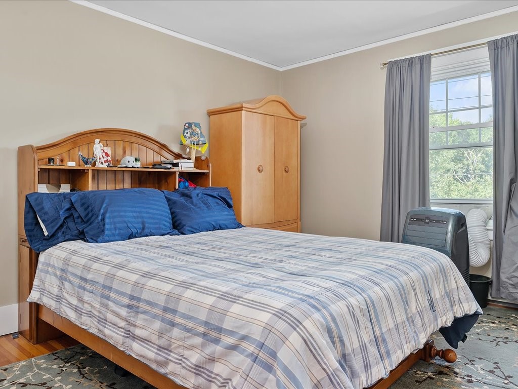 21 Hall Street Warwick, RI 02818 - Photo 16 of 23