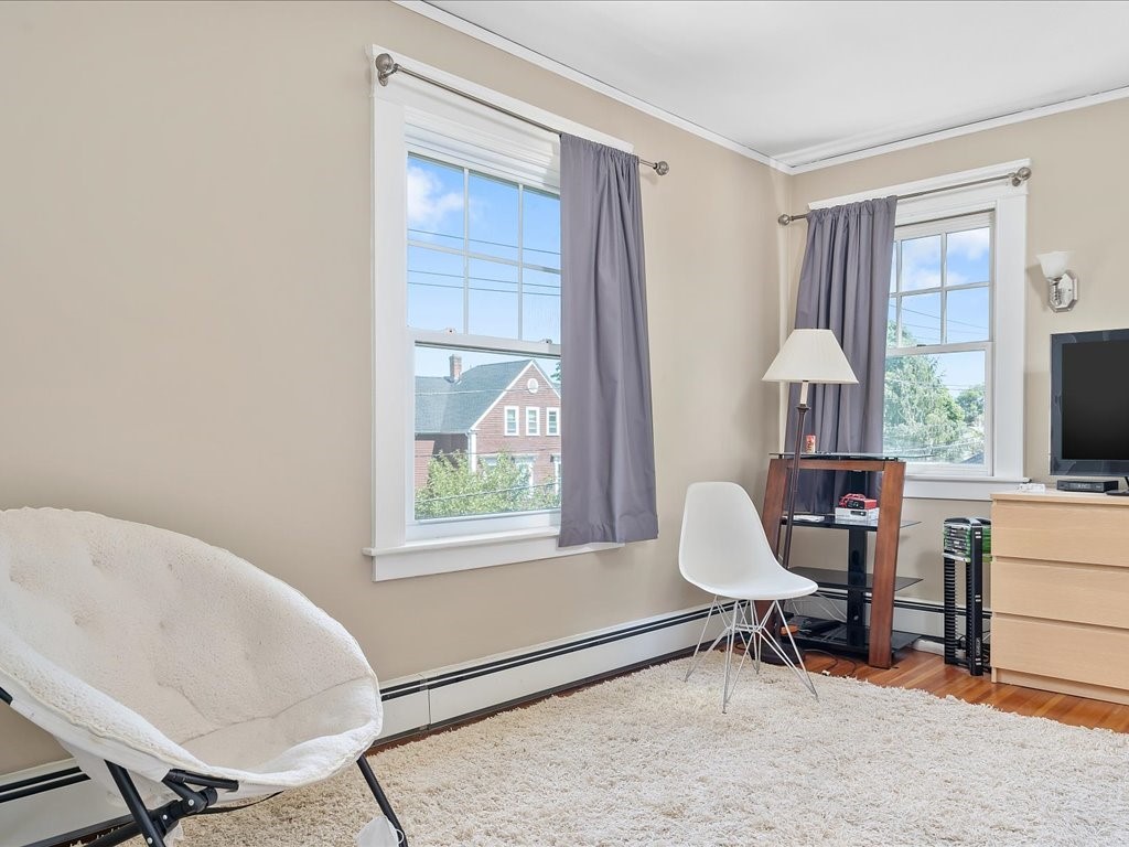 21 Hall Street Warwick, RI 02818 - Photo 17 of 23