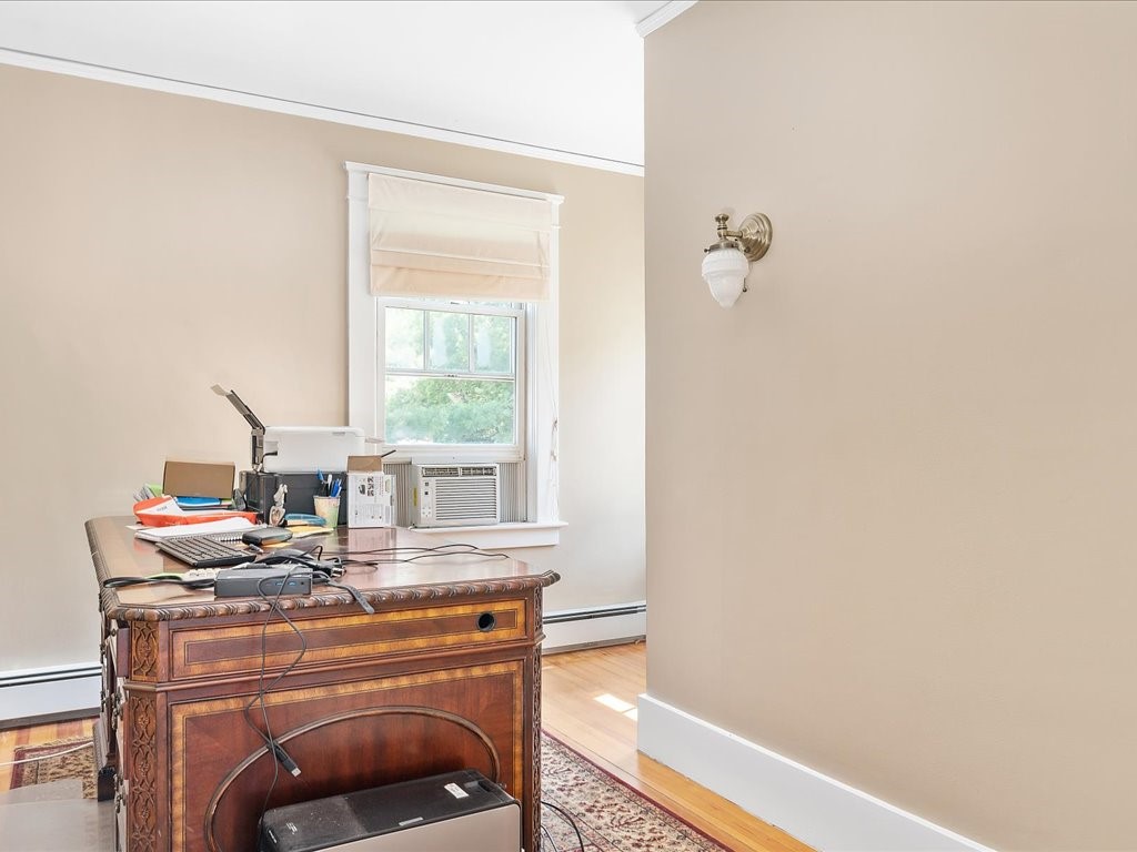 21 Hall Street Warwick, RI 02818 - Photo 18 of 23