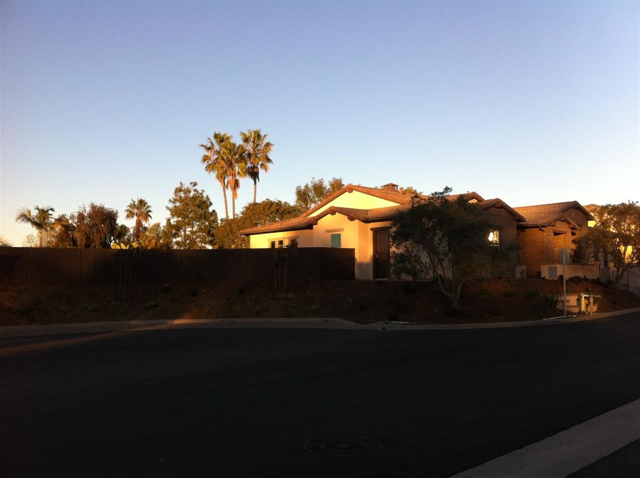 658 Blossom Road Encinitas, CA 92024 - Photo 8 of 9